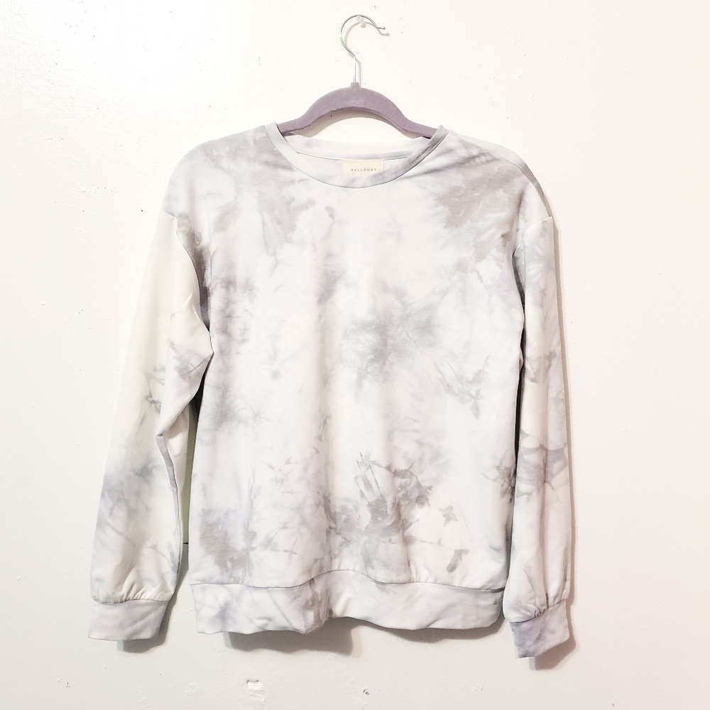 Nwt melloday tie dye sweater.